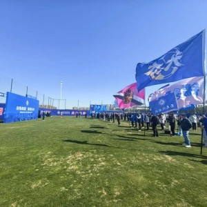 足球视频在线观看-吴钩出征！球票秒变“优惠券”