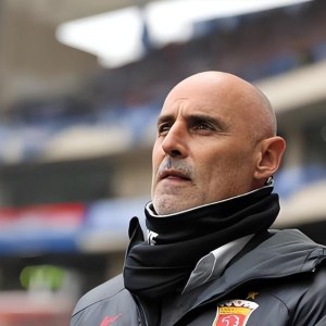 足球高清直播-意外！本土教练中超首轮交出的答卷并不亮眼，只有一人带队获胜