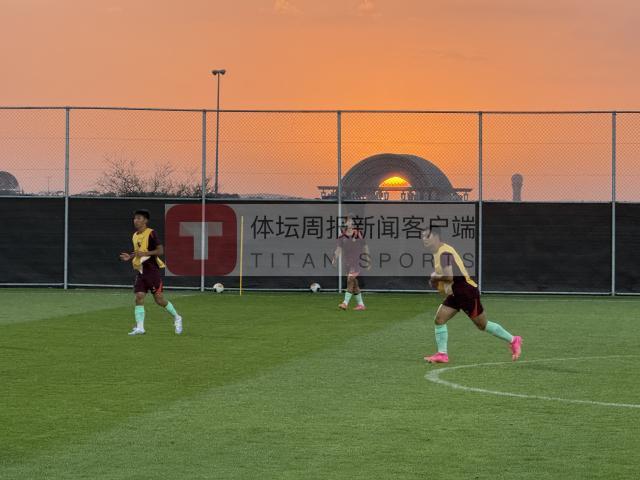 1743559014134082146.jpg 4-夕阳西下国少队训练.jpg